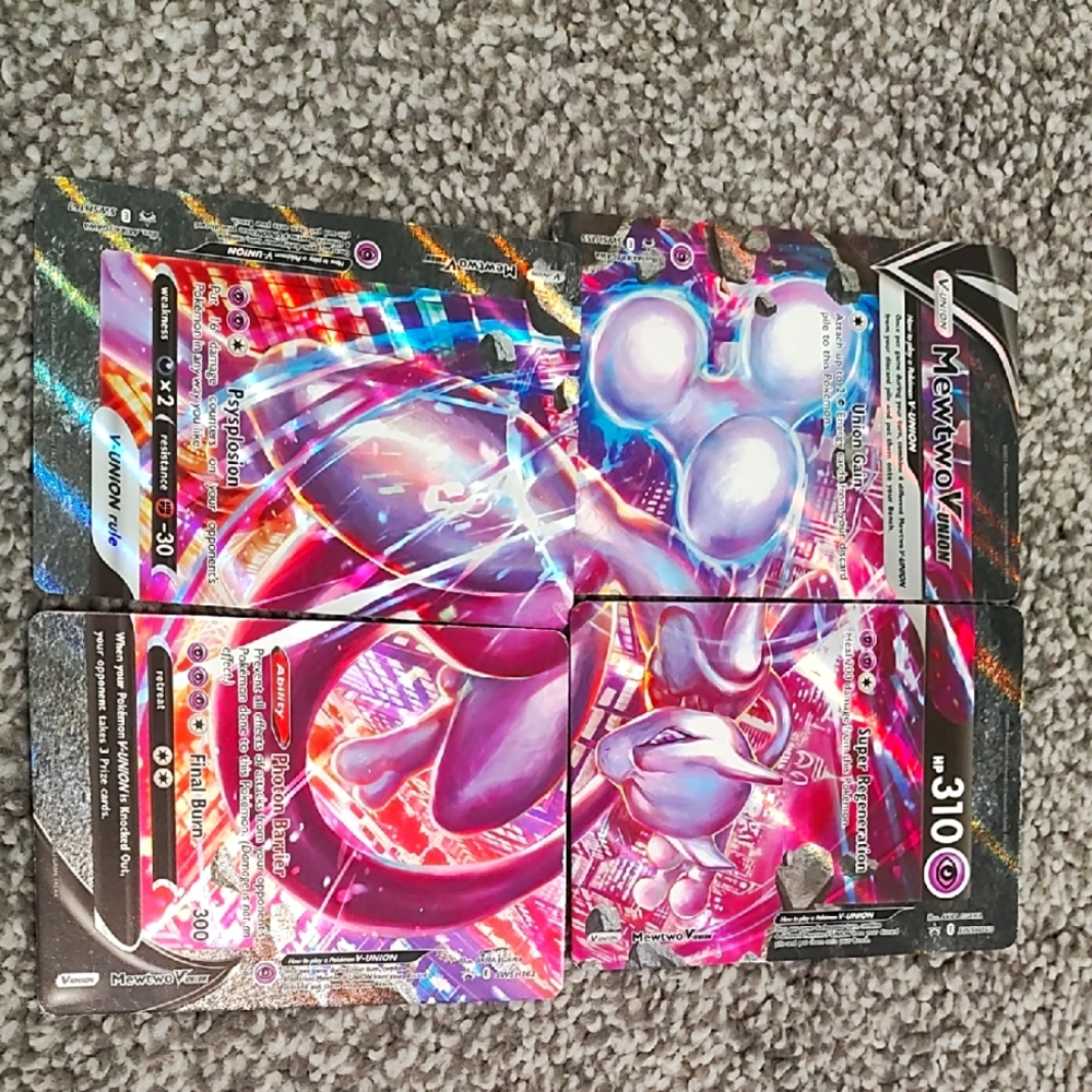 Mewtwo V-union Pokémon Card